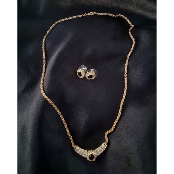 Vintage ROMAN Signed Faux Emerald Clear Rhinestones Gold Tone Set - Picture 5 of 7